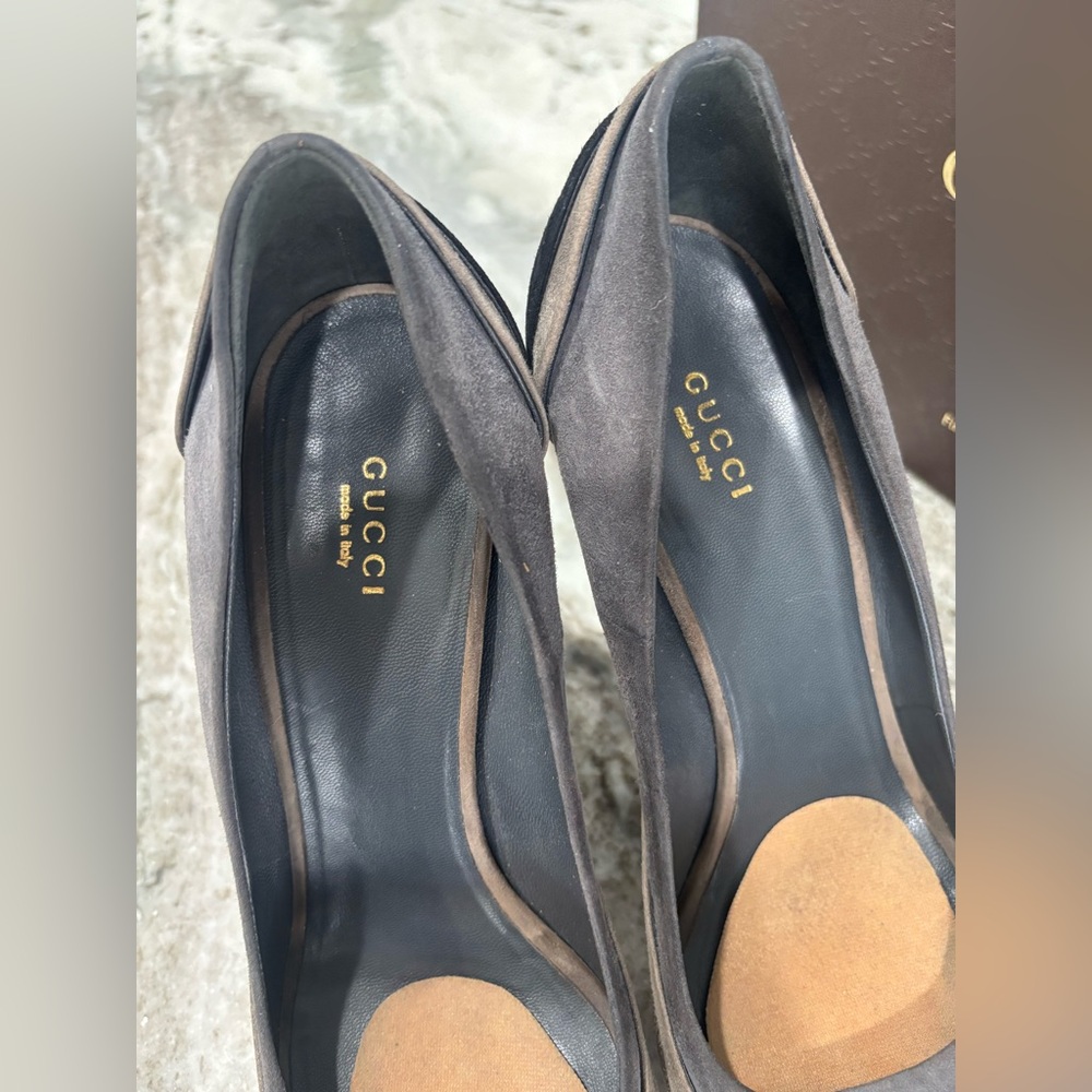 Gucci Women's Taupe Peep-Toe Heels Size:41 - Picture 4 of 10